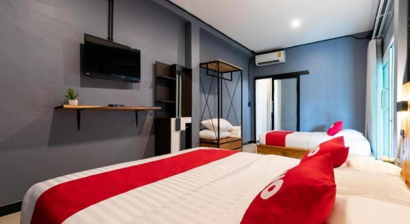 Oyo 75305 T Park Pak Chong Hotel Mu Si Bagian luar foto