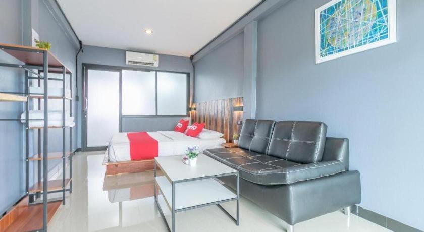 Oyo 75305 T Park Pak Chong Hotel Mu Si Bagian luar foto